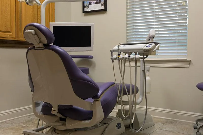 Building entrance at Louisiana Dental Center Slidell